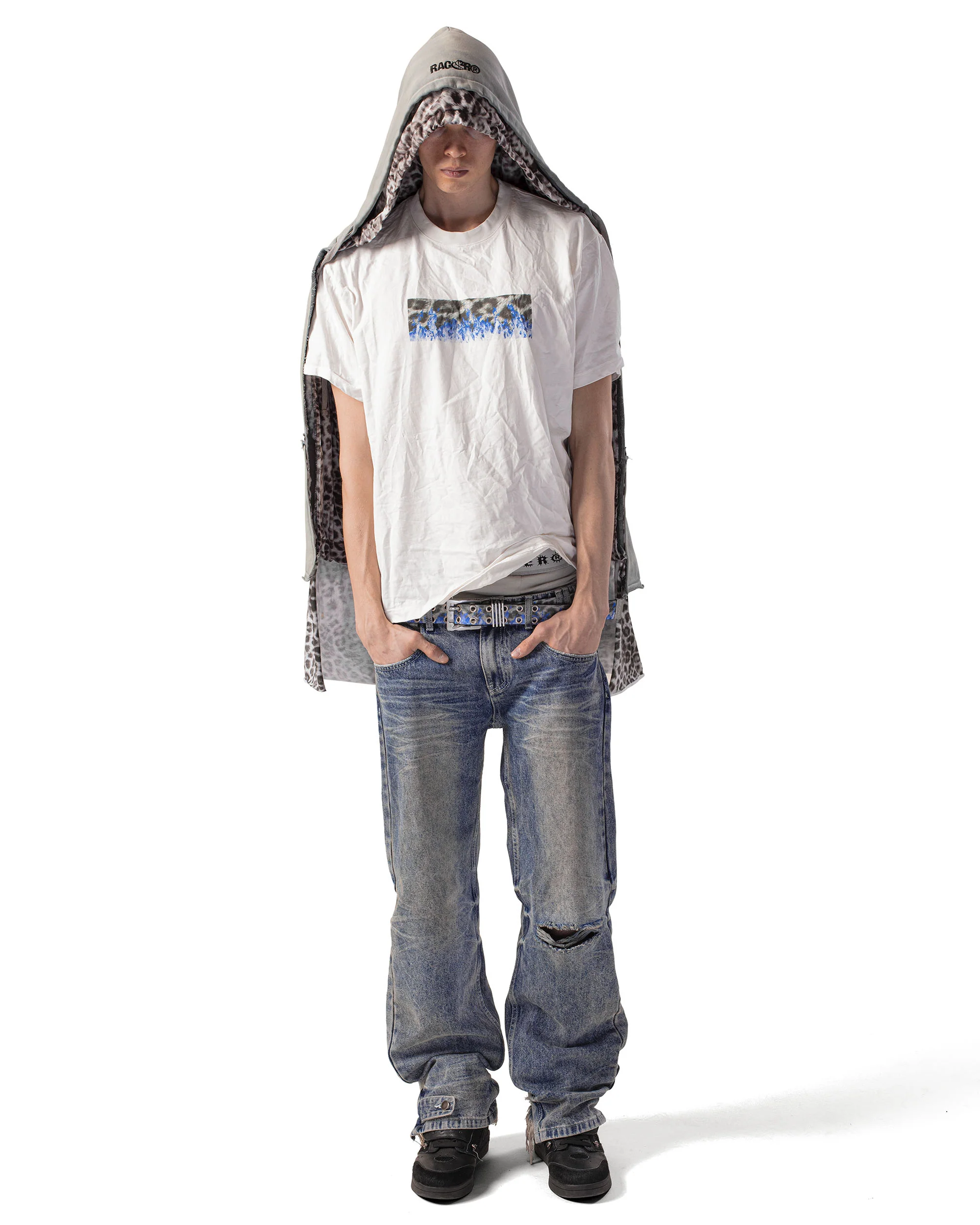 Leo BoxNoLogo Wrinkled Tee - Image 3