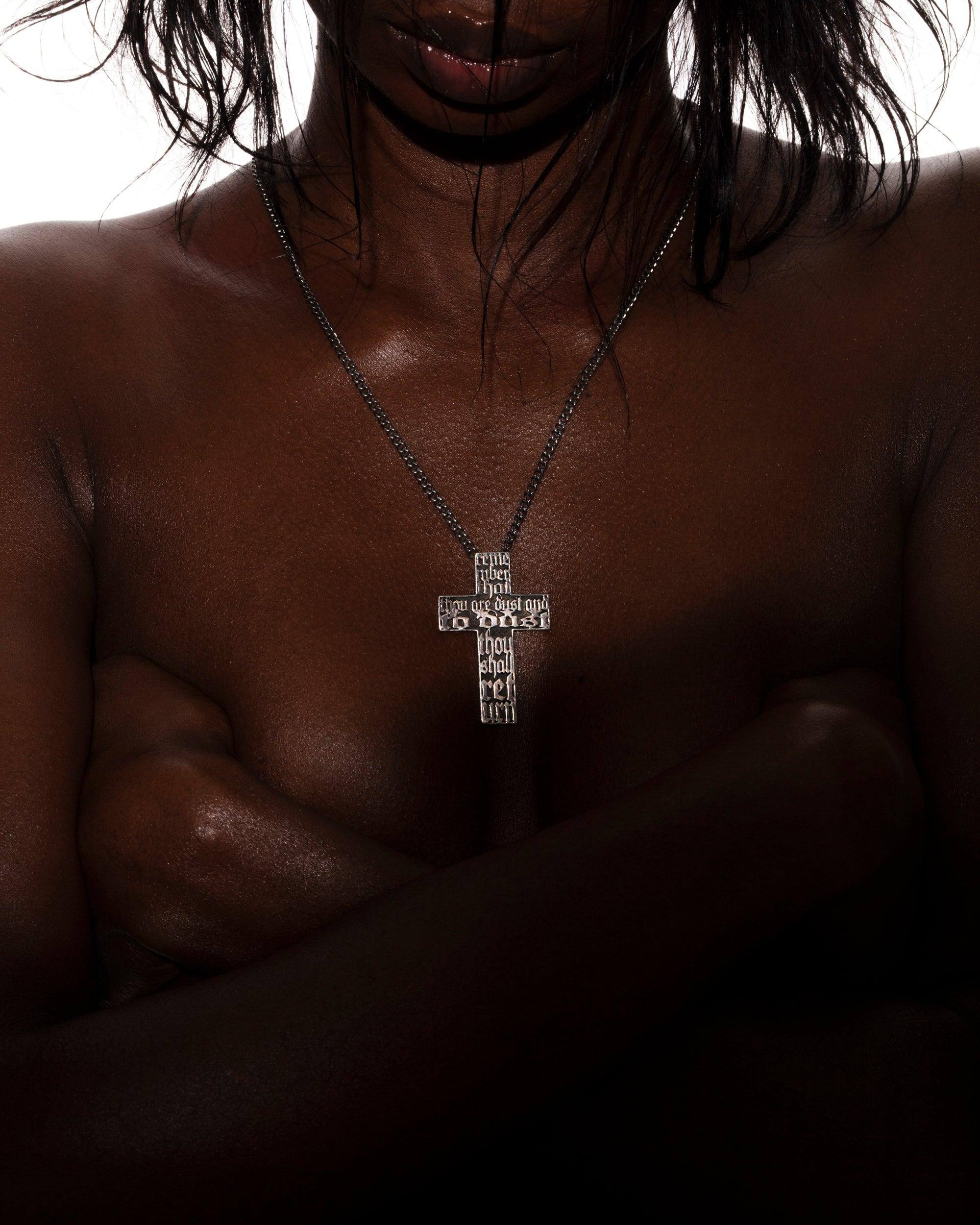Remember Cross 925 Silver Necklace - Image 3
